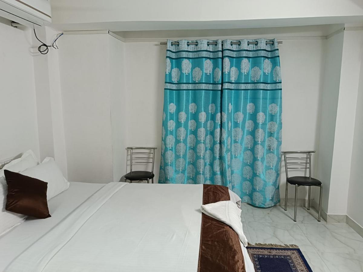 Hotel Atithi Grand Гувахати Экстерьер фото