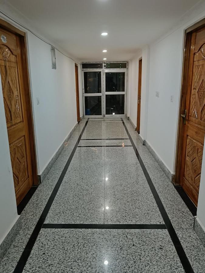 Hotel Atithi Grand Гувахати Экстерьер фото